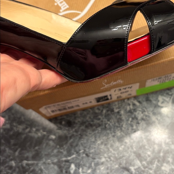 CHRISTIAN LOUBOUTIN Shoes Pumps Sandals - Picture 10 of 13